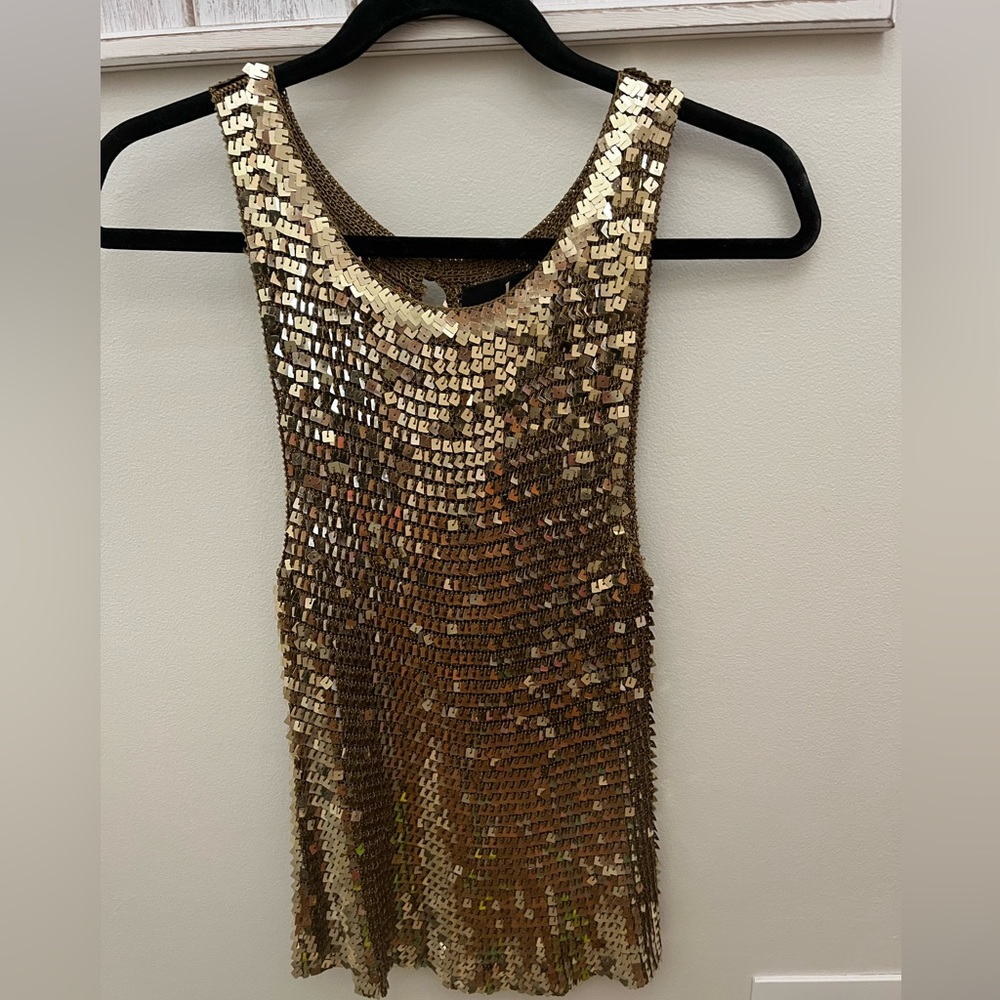 JS COLLECTIONS Gold Sequin Sleeveless Top, Size M, NWOT